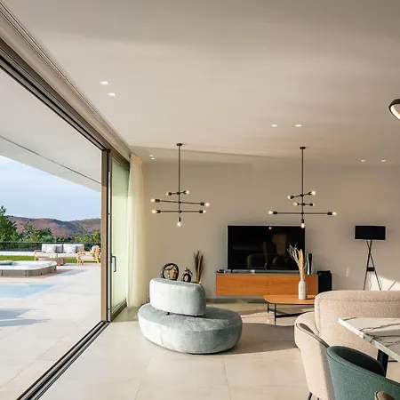 Villa Cresto Iconic Villa, With Heated Whirlpool, By Thinkvilla Angeliana (Crete)