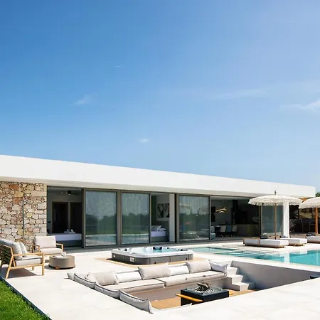 Cresto Iconic Villa, With Heated Whirlpool, By Thinkvilla